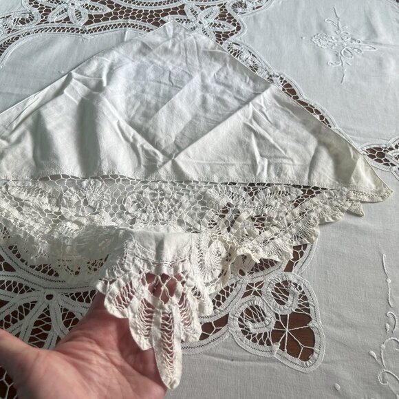 Vintage Crochet Tape Lace Dinner Napkin Table Topper Doily Basket Liner - Picture 2 of 12